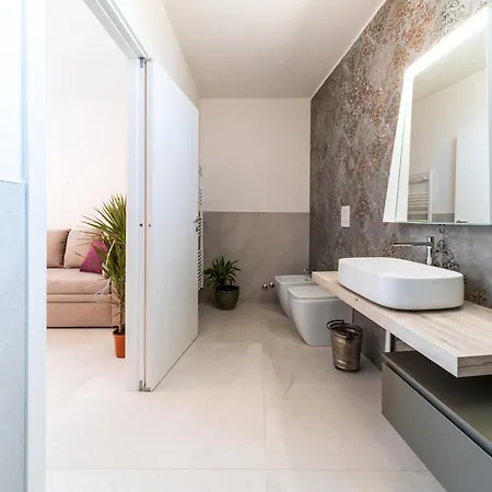 Murieri Guest house *
